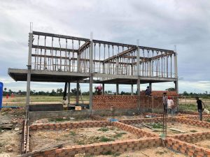 カンボジア壁作建設